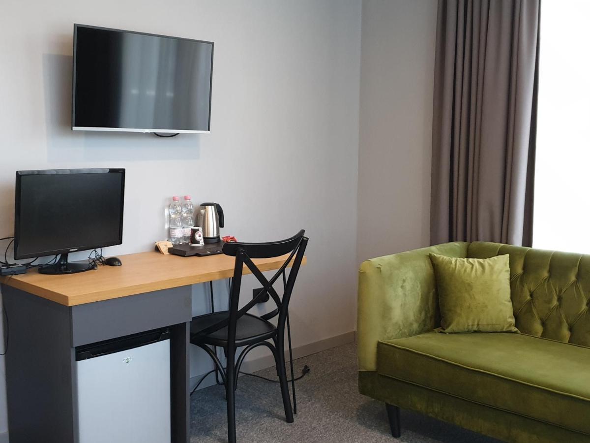Hotel Tuta Τυφλίδα Εξωτερικό φωτογραφία